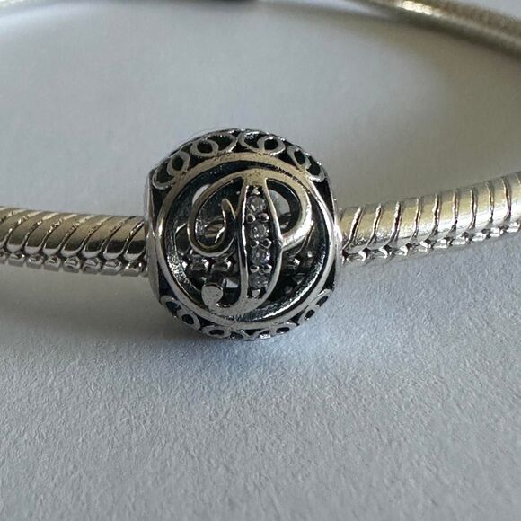 Authentic Pandora Silver Initial Letter Charm P - Picture 1 of 3
